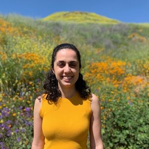 Meet your Posher, Roya